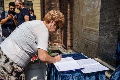 Legnano, i funerali di Bruno Gulotta 17