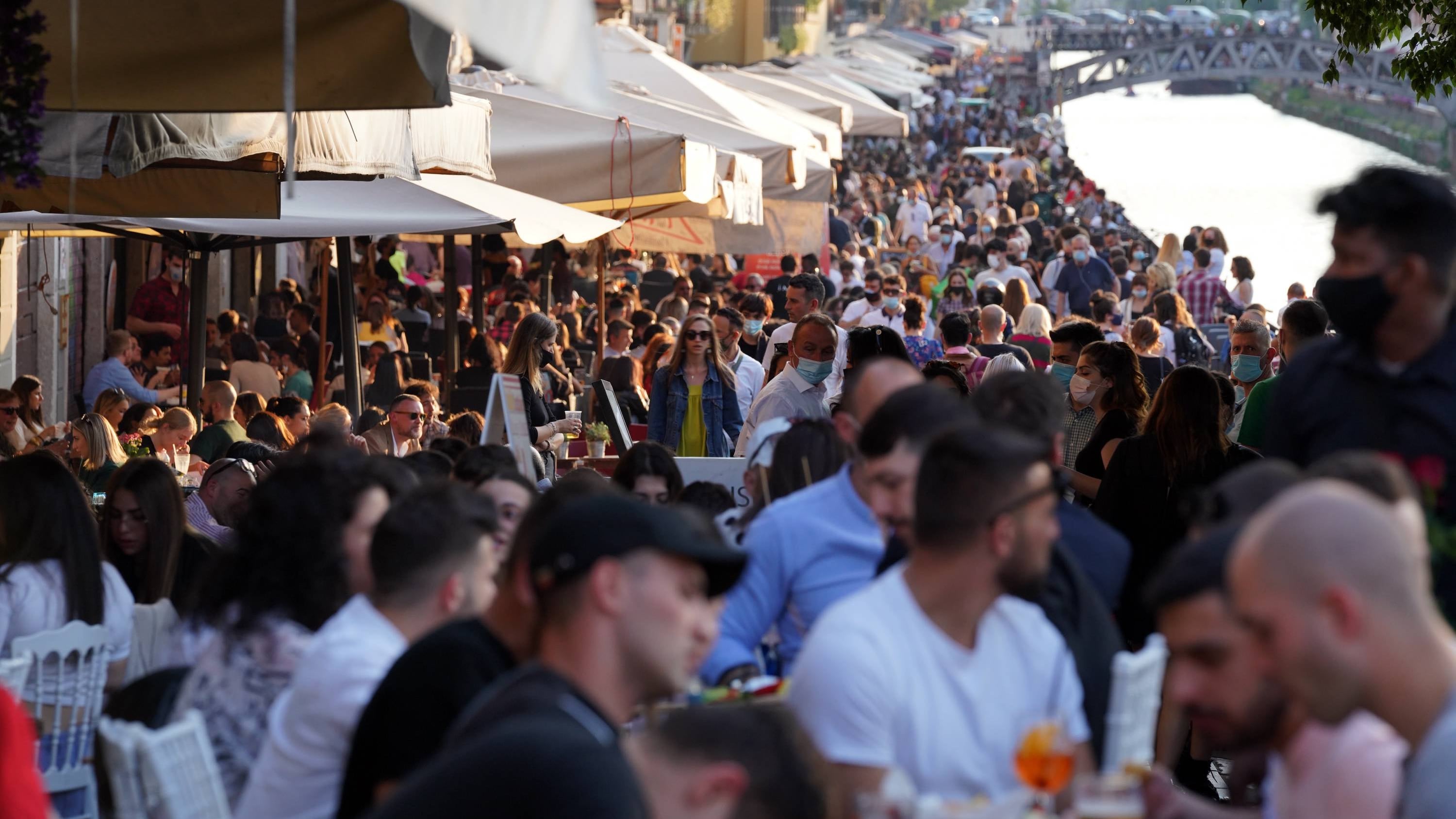 Sono positivi ma non lo dicono: è allarme in Salento