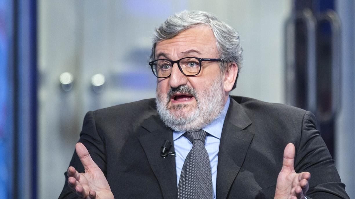 Emiliano resiste in compagnia. Altre 8 toghe non si dimettono