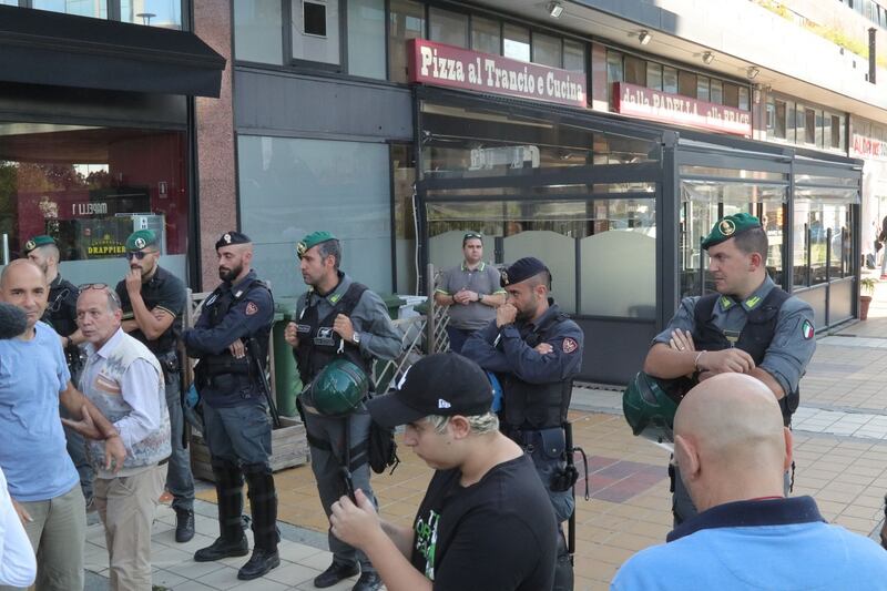 Sgomberato il palazzo occupato dai centri sociali 10