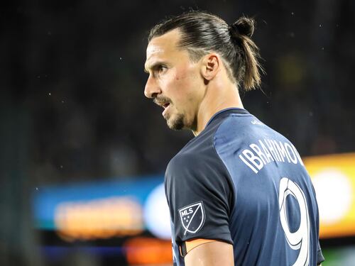 Ibrahimovic fa aspettare il Milan: starebbe valutando il ritiro
