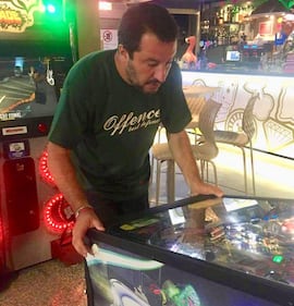 Salvini in vacanza a Milano Marittima, tra spiaggia, mare e discoteca 4