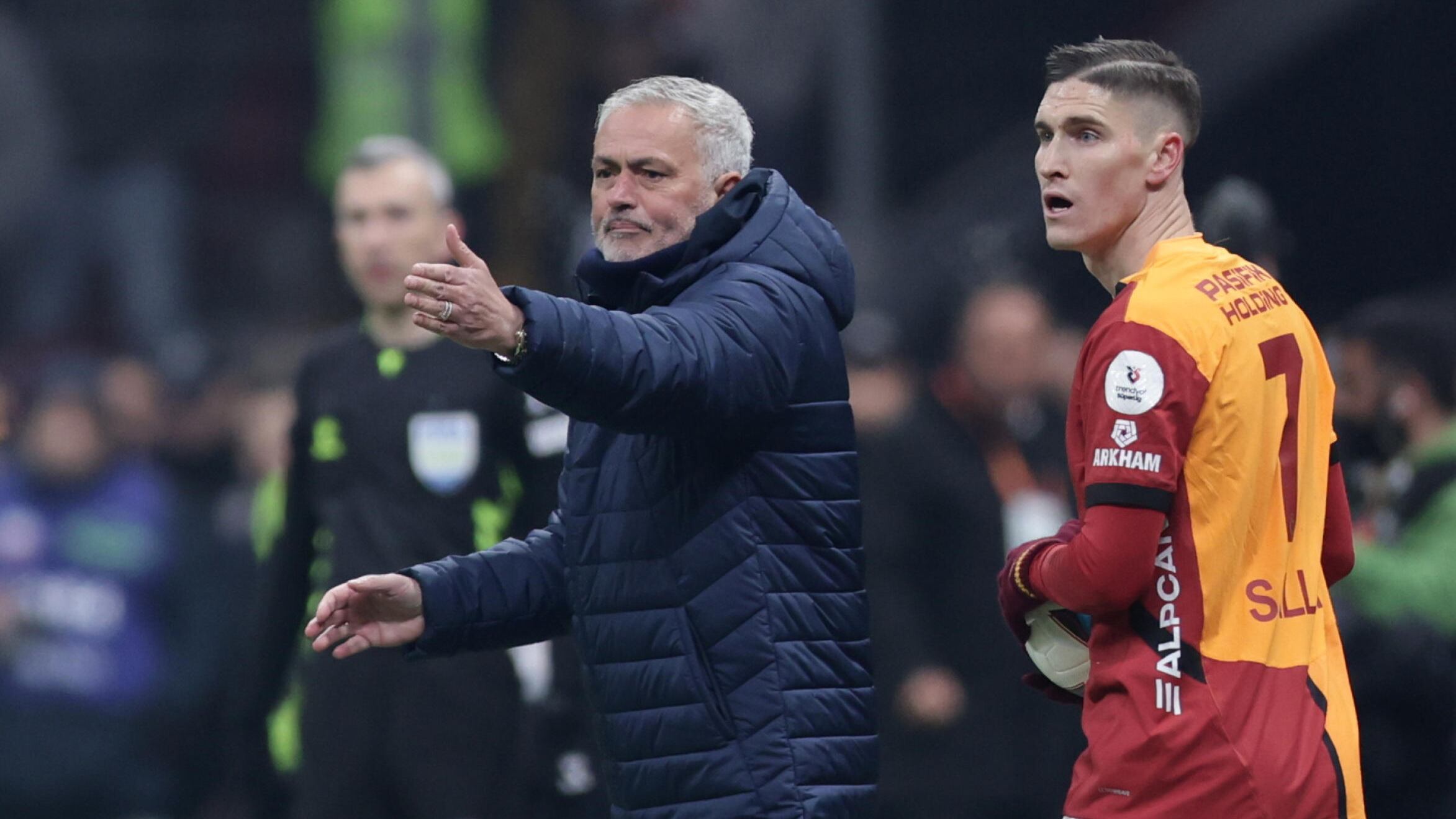 Mourinho nei guai, ecco cosa è successo