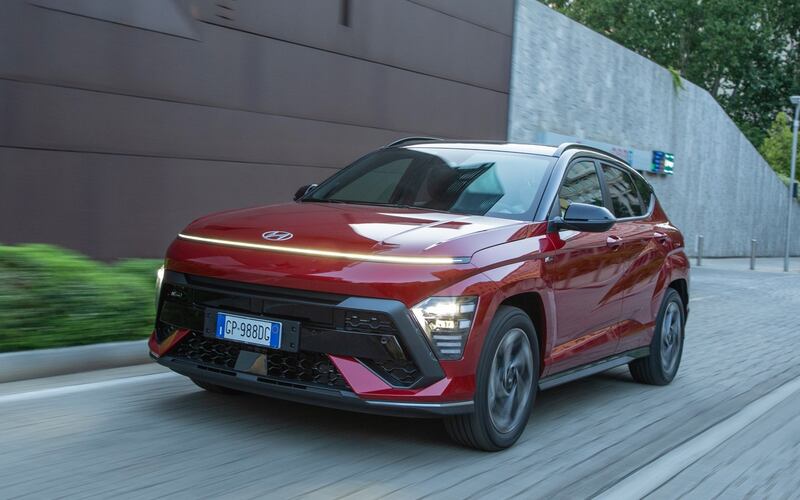 Nuova Hyundai Kona 2023, guarda tutte le immagini 6