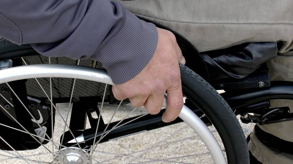 Bologna, orrore in un centro per disabili: dodici indagati