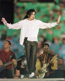 La sony compra il catalogo di Micheal Jackson per 750 milioni di dollari 14