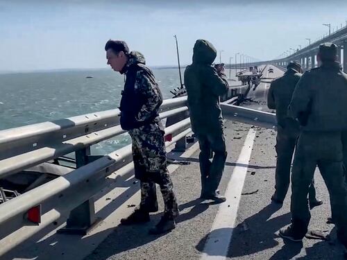 Chi ha colpito il ponte in Crimea? Le inquietudini che scuotono il Cremlino