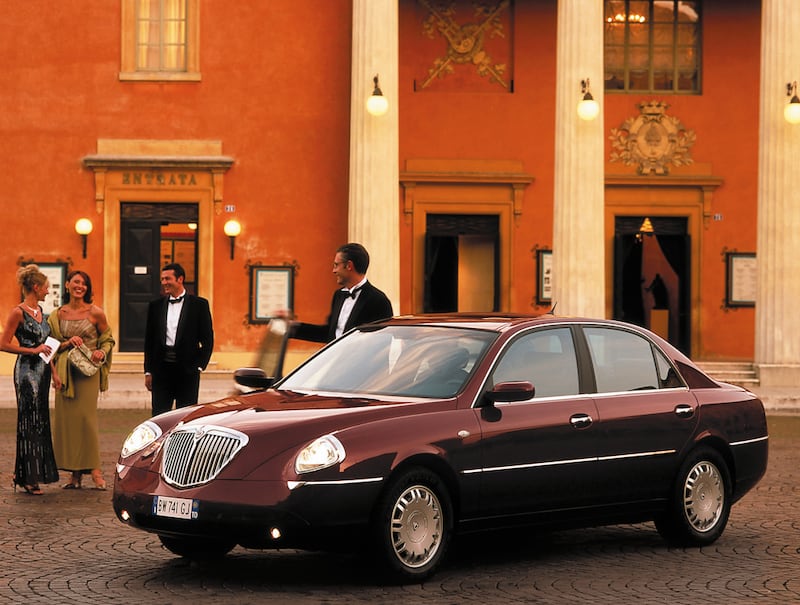 Lancia Thesis, l'ultima ammiraglia dal sangue blu