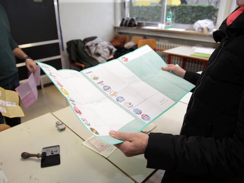 Ribaltone nelle Marche: centrodestra vola al 49%