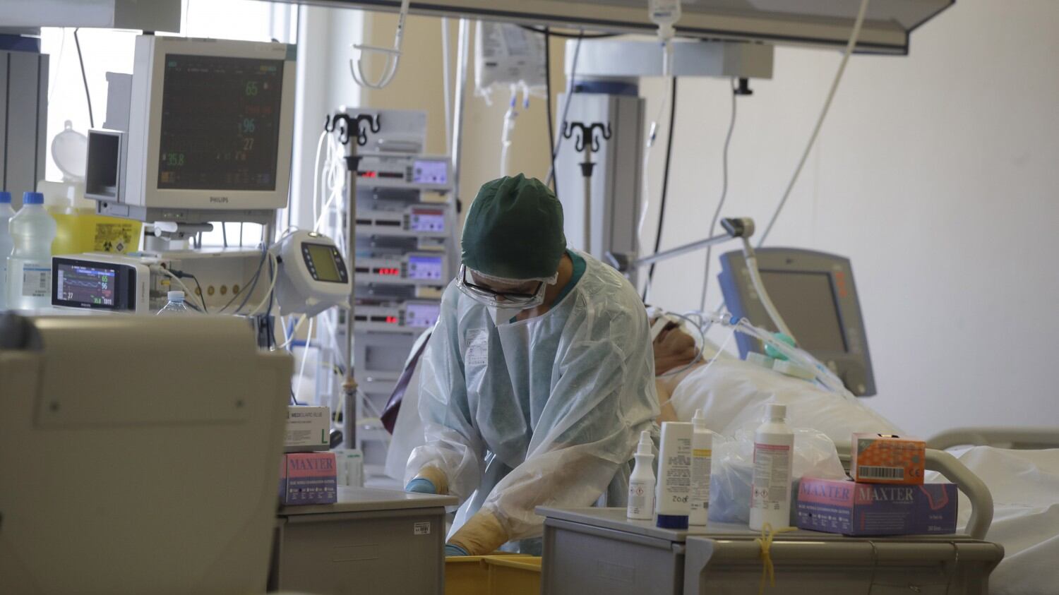 "Così gli anticorpi monoclonali fanno guarire i malati in 48 ore"