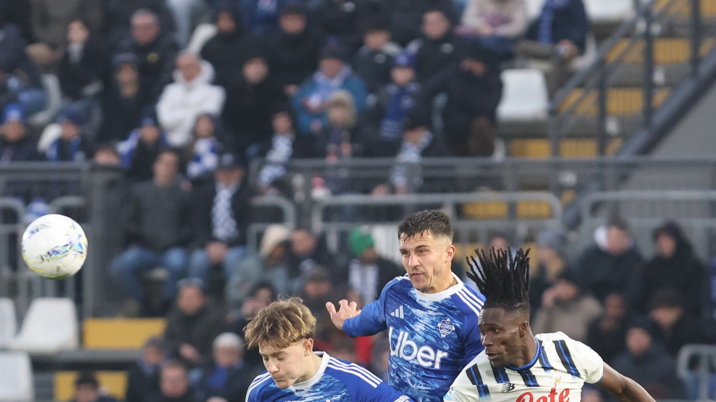 L'Atalanta in dieci dopo 8 minuti. Carnesecchi para il rigore di Paz (97')