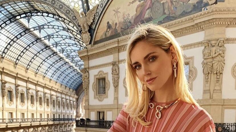 "Sembra che ti abbiano dato un pugno in un occhio". La Ferragni nella bufera