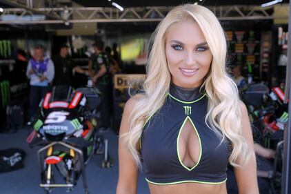 Le sexy ragazze del MotoGp di Misano 5