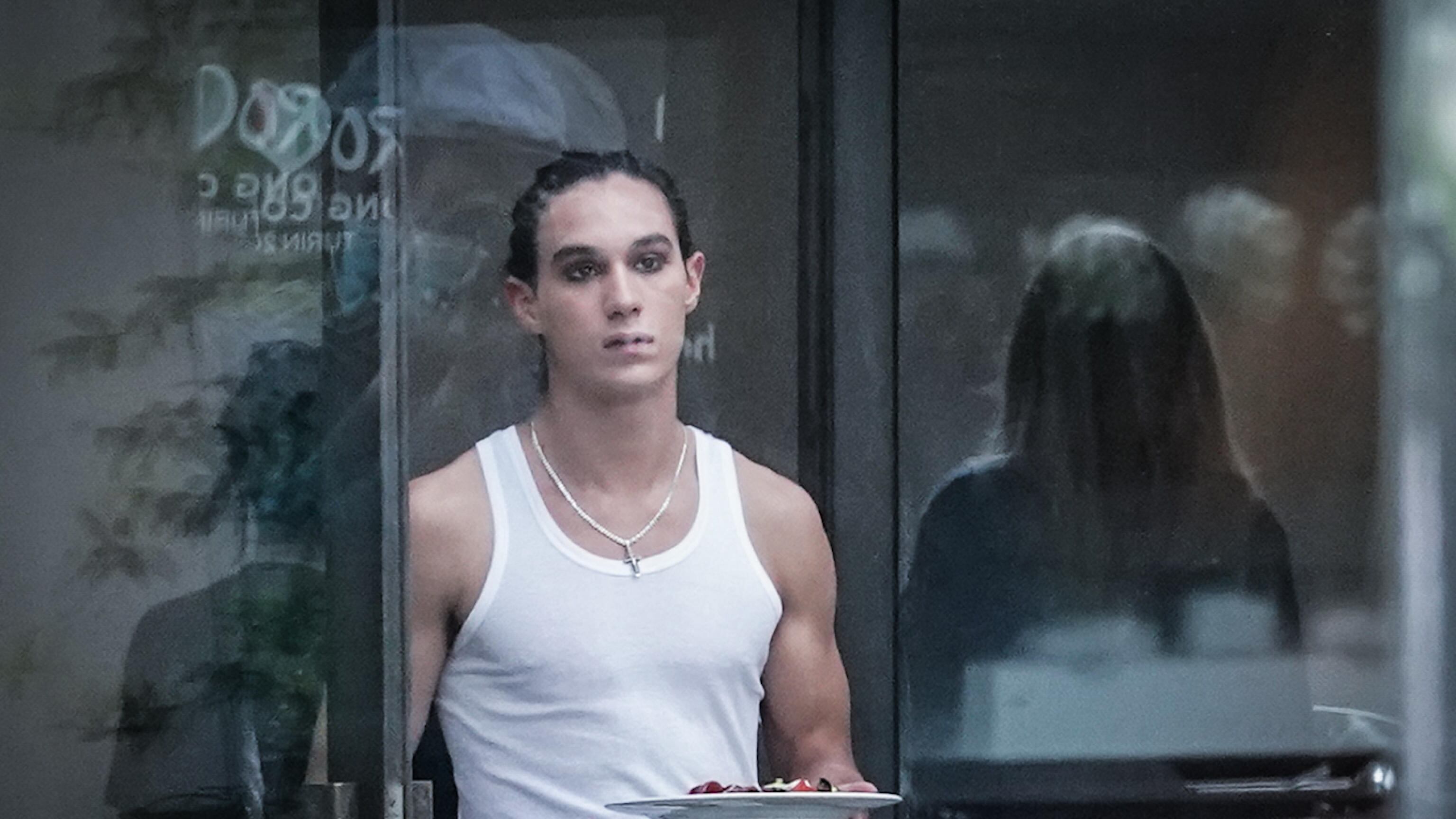 Processo a Manolo Portanova: spunta il nome di Ethan Torchio dei Maneskin