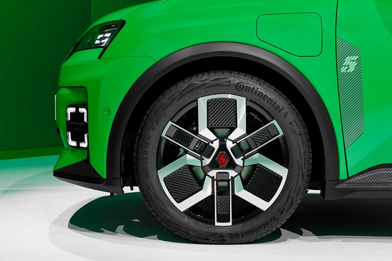 Renault 5 E-TECH Electric: guarda tutte le foto 13