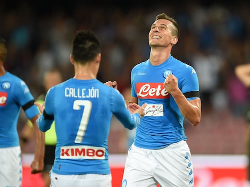 È un Milik alla Higuain. Il Napoli stende un Milan con le ali ma senza testa