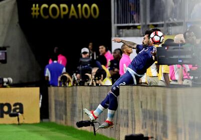L'infortunio choc di Lavezzi 2