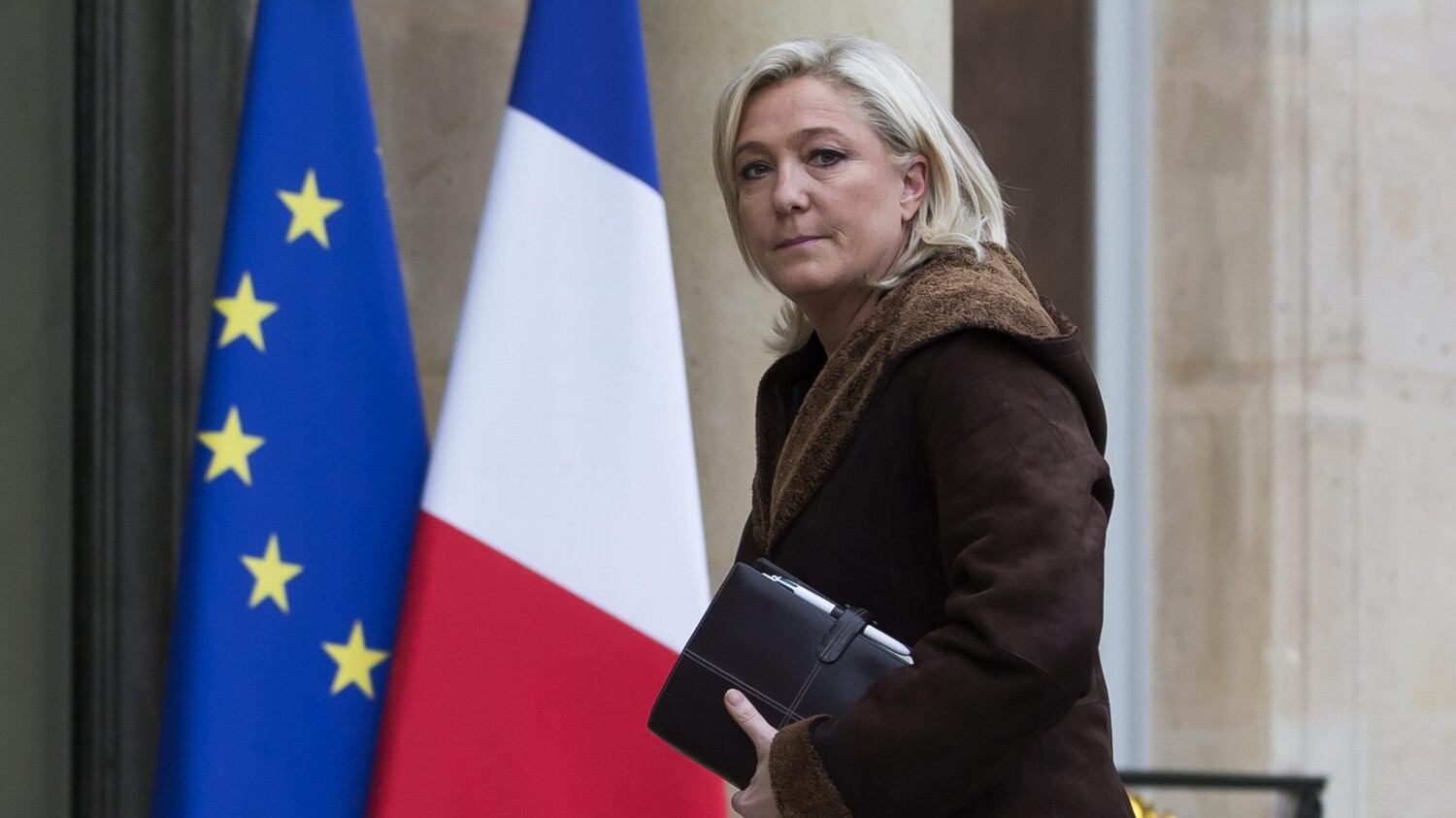 La Le Pen e quel falso account su Twitter per attaccare gli avversari