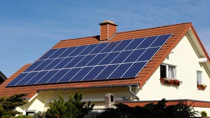 Case green, ecco tutti gli obblighi introdotti dalla stangata Ue