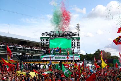 Formula Uno, Monza si tinge di rosso: il tripudio tricolore 2