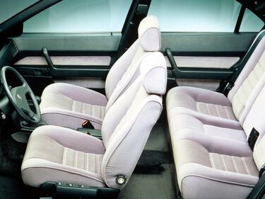 Alfa Romeo 164: guarda la gallery 13
