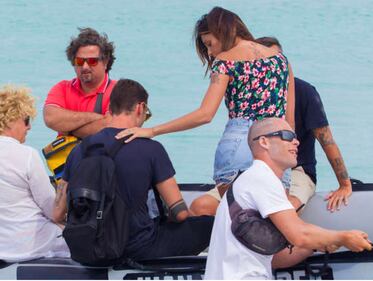 Belen Rodriguez e Stefano De Martino al mare 5