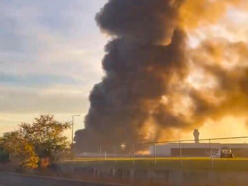Usa, incidente di aereo cargo a Louisville: almeno sette morti