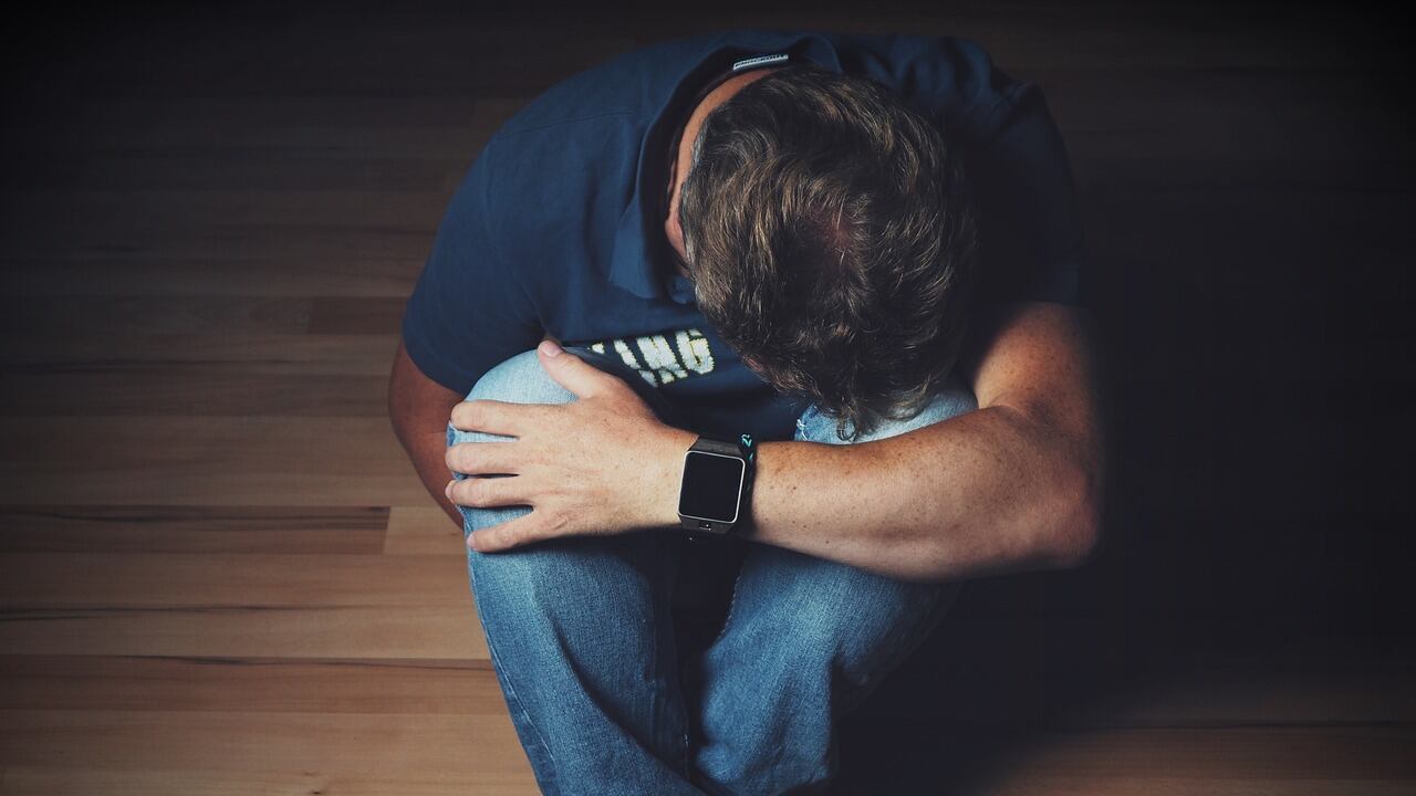 Bipolarismo, che cos’è, i sintomi e le cure