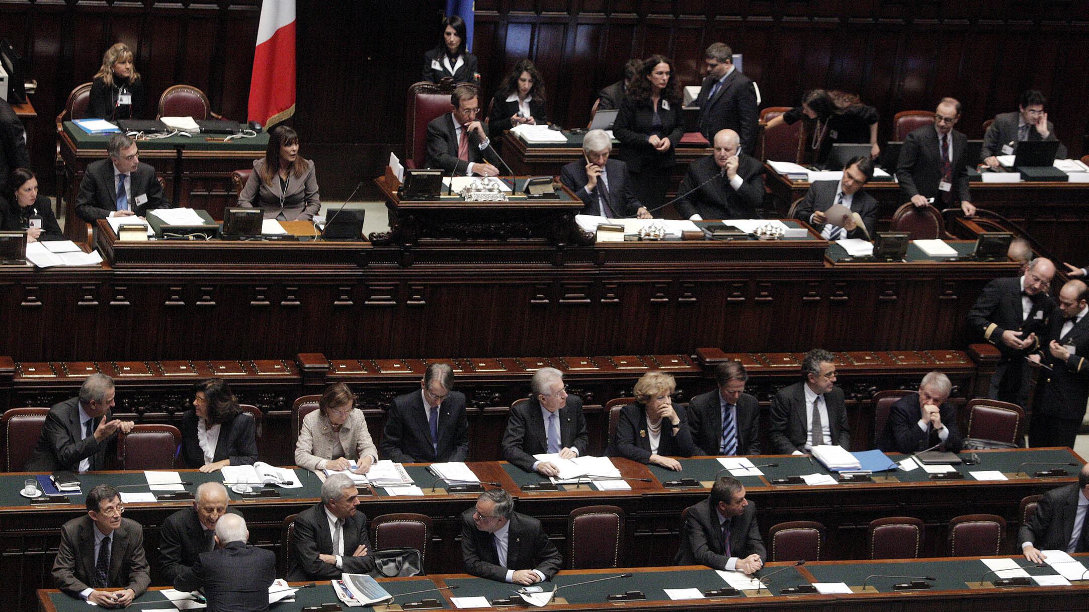 Il governo starebbe valutando l'ipotesi di un taglio all'Irpef