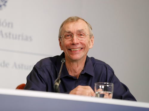 Il Nobel per la medicina va allo svedese Svante Pääbo, "archeologo" del Dna