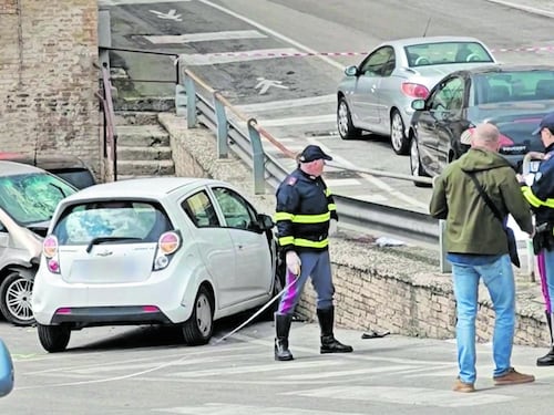 Auto sul corteo a Lanciano: un morto e due feriti