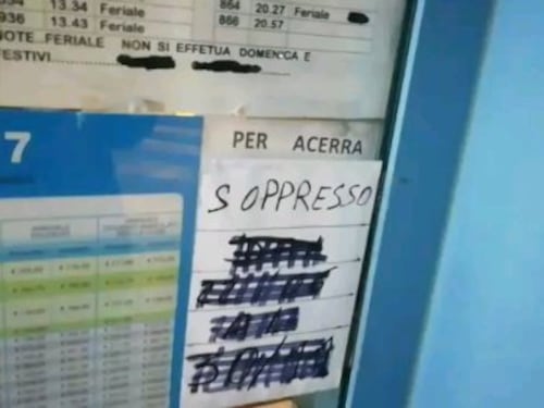 Circumvesuviana, la peggiore ferrovia d'Italia
