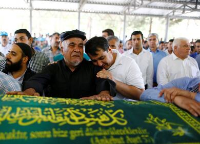 Gaziantep piange le vittime del terrorismo 8