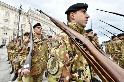 La preparazione della parata del 4 novembre 15