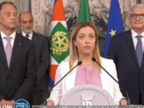 Meloni: "Scendiamo in piazza se ci sarà governo Pd-M5S"