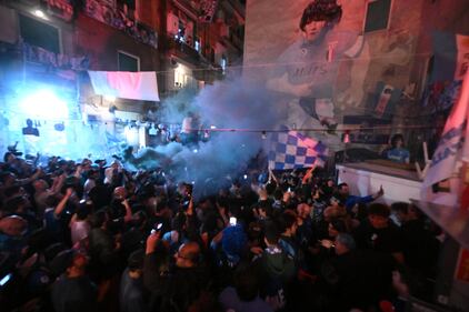 A Napoli esplode la felicità 13