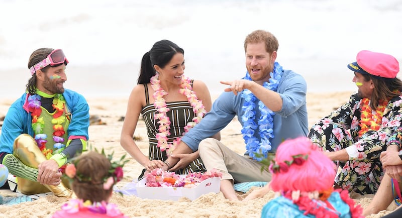 Il Principe Harry e Meghan Markle a una festa in spiaggia 5