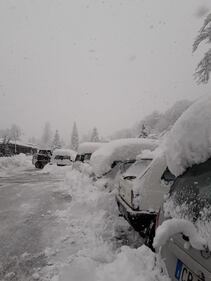 Allarme esondazione a Senigallia, casette Sae sotto la neve: allerta nelle Marche 1