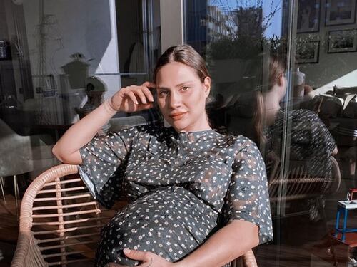 Beatrice Valli sbotta: "Smettetela di intromettervi nella vita dei miei figli"