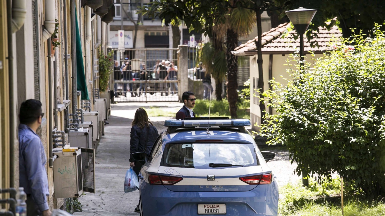 La rabbia del quartiere: "Fortunato a scappare. Noi pronti a linciarlo"