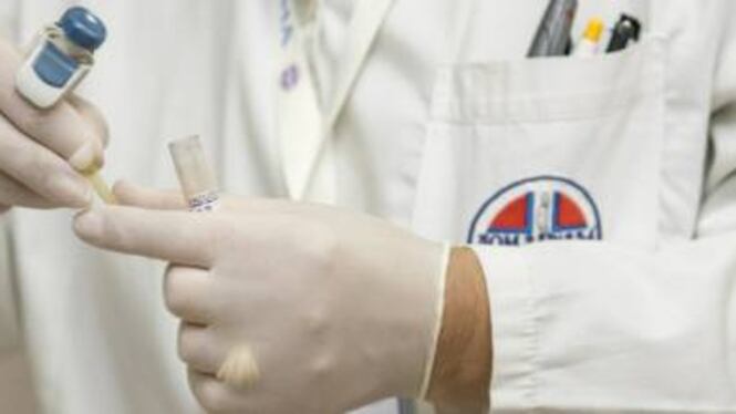 Tumore al pancreas, 15enne inventa un test per diagnosticarlo precocemente