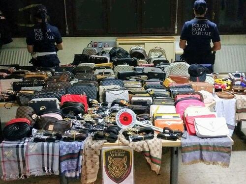 Lotta senza quartiere al falso, maxi sequestro di 400 articoli contraffatti