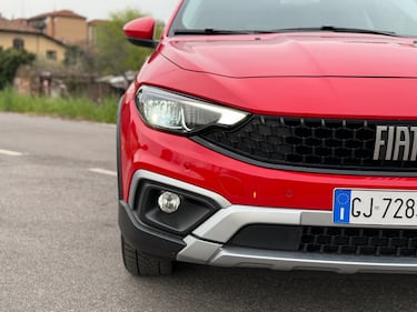 Fiat Tipo Hybrid Cross: guarda la gallery della berlina ibrida italiana 4