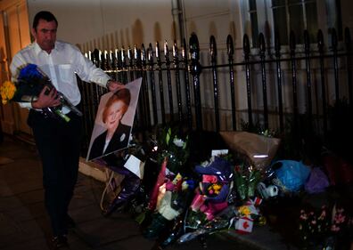 Il saluto a Margaret Thatcher 1
