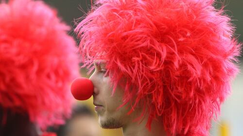 Bundesliga, allenamento in tenuta da Carnevale 1