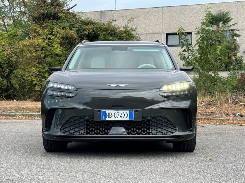 Genesis GV60 AWD Luxury