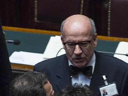 Scuola, primo ok alla riforma E la fronda del Pd perde pezzi
