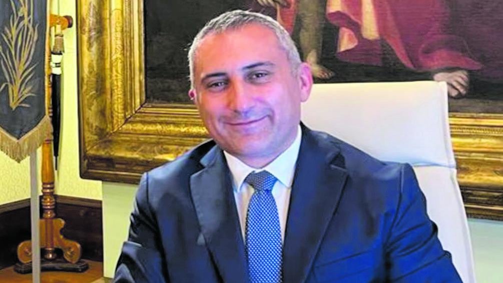 Sedi chiuse e voti evaporati nell'ex feudo. Il "campo largo" fa flop anche in Lucania