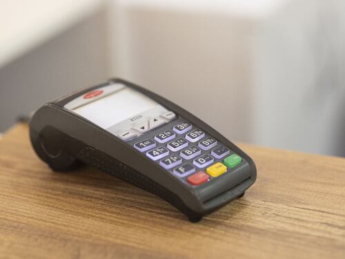 Adesso per i pagamenti con POS è necessario l'estratto conto: cosa cambia