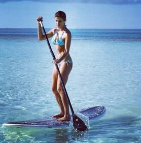 Bikini tropicale per Elisabetta Canalis 3